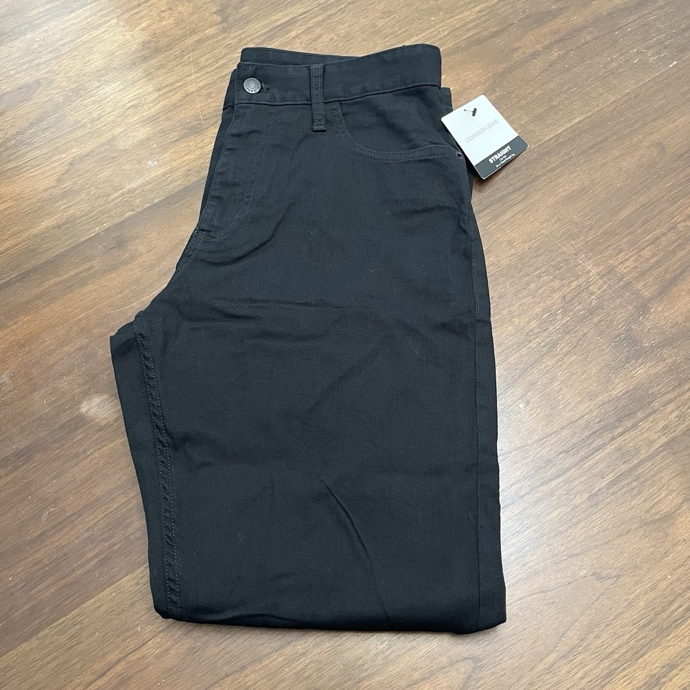 NWT Calvin Klein Men's Slim Straight Jean Size 32x32 Classic Black CKJ 035